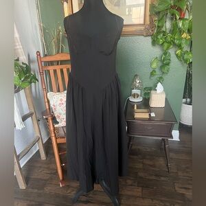 Elegant Black Maxi Dress